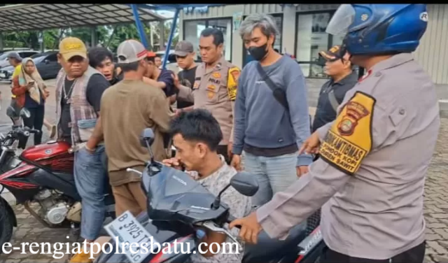 Viral Jambret HP di Halte Buaran, 3 Pelaku Ditangkap